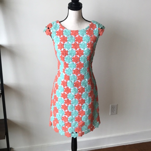 Lilly Pulitzer Dresses & Skirts - Lilly Pulitzer Flower Crochet Dress